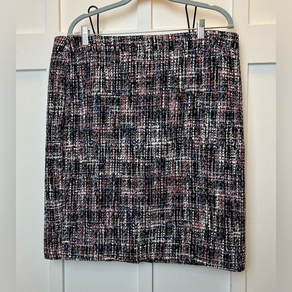 LOFT Dresses & Skirts - Loft Ann Taylor Women's Pink Black Tweed Pencil Skirt Size 16 Career Work Lined